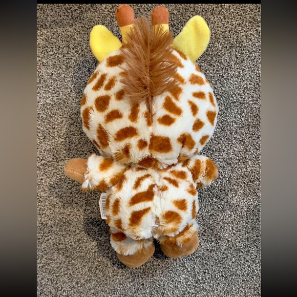 Nanco Creators of Quality Fun Plush Giraffe NWT - Picture 2 of 4